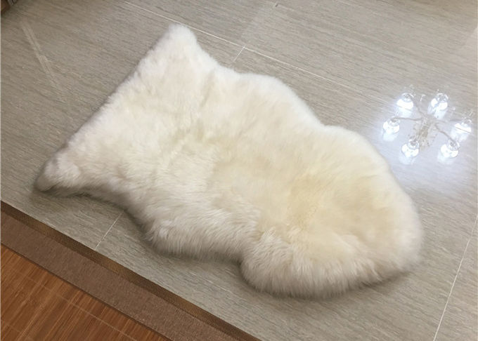 Vier Haut-große australische Schaffell-Wolldecken-handgemachtes dauerhaftes Elfenbein-Weiß 120 *180cm