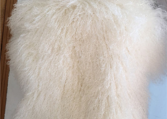 Langer Haar-gelockter Schaf-Pelzwurf mongolischer tibetanischer Lammwolldecken-Bettwurf